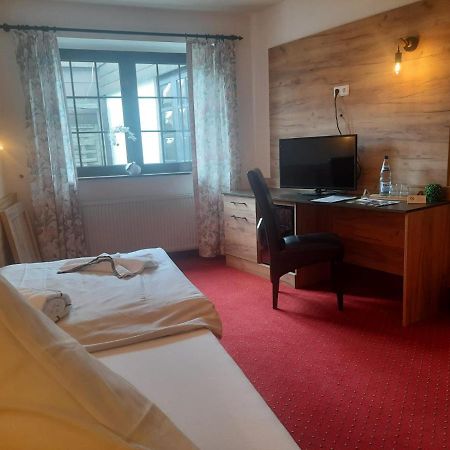 Hotel Haus Krone Bexbach Dış mekan fotoğraf