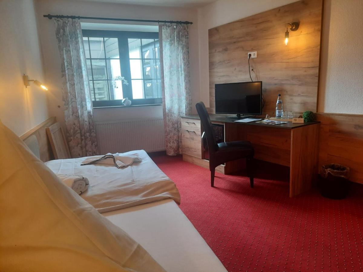 Hotel Haus Krone Bexbach Dış mekan fotoğraf